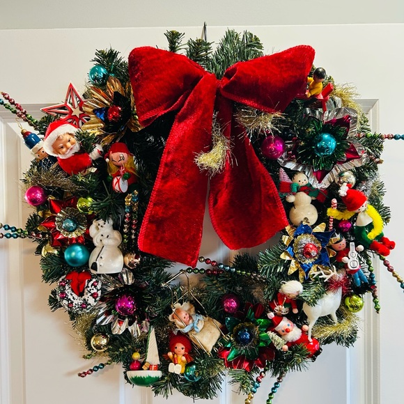 vintage repurposed handmade one-of-a-kind Other - Vintage repurposed Festive Holiday Wreath with Red Bow